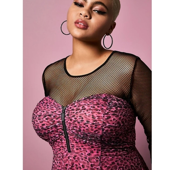 Betsey Johnson & Torrid Dress Size 18 🥳HOST PICK🥳 🆕️ - Picture 4 of 7